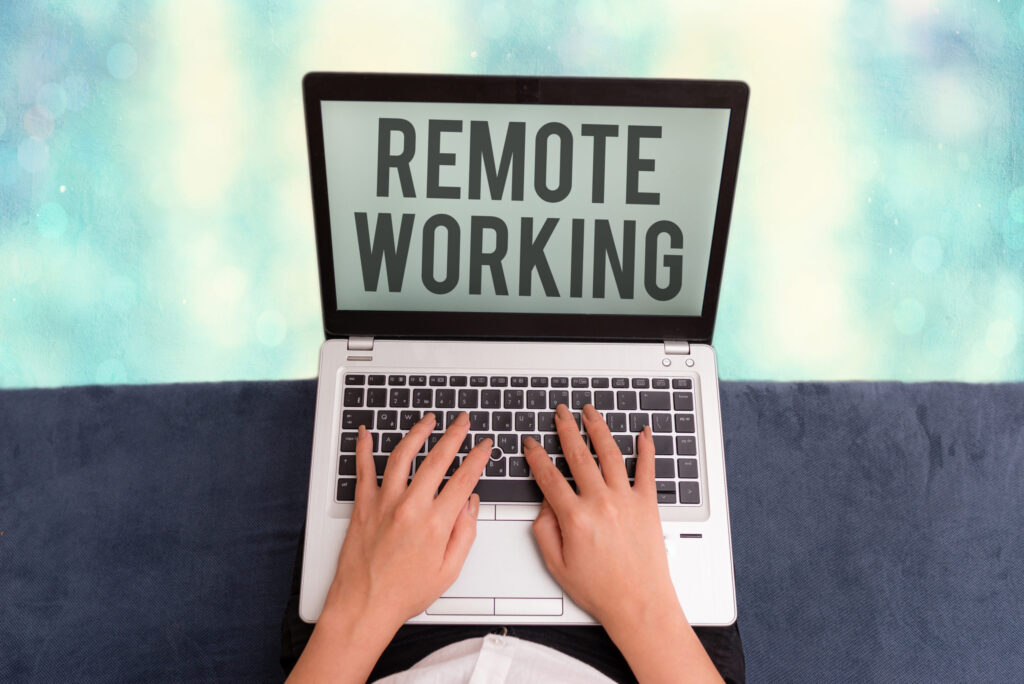 Remote Work Navigating IT Challenges and Opportunities